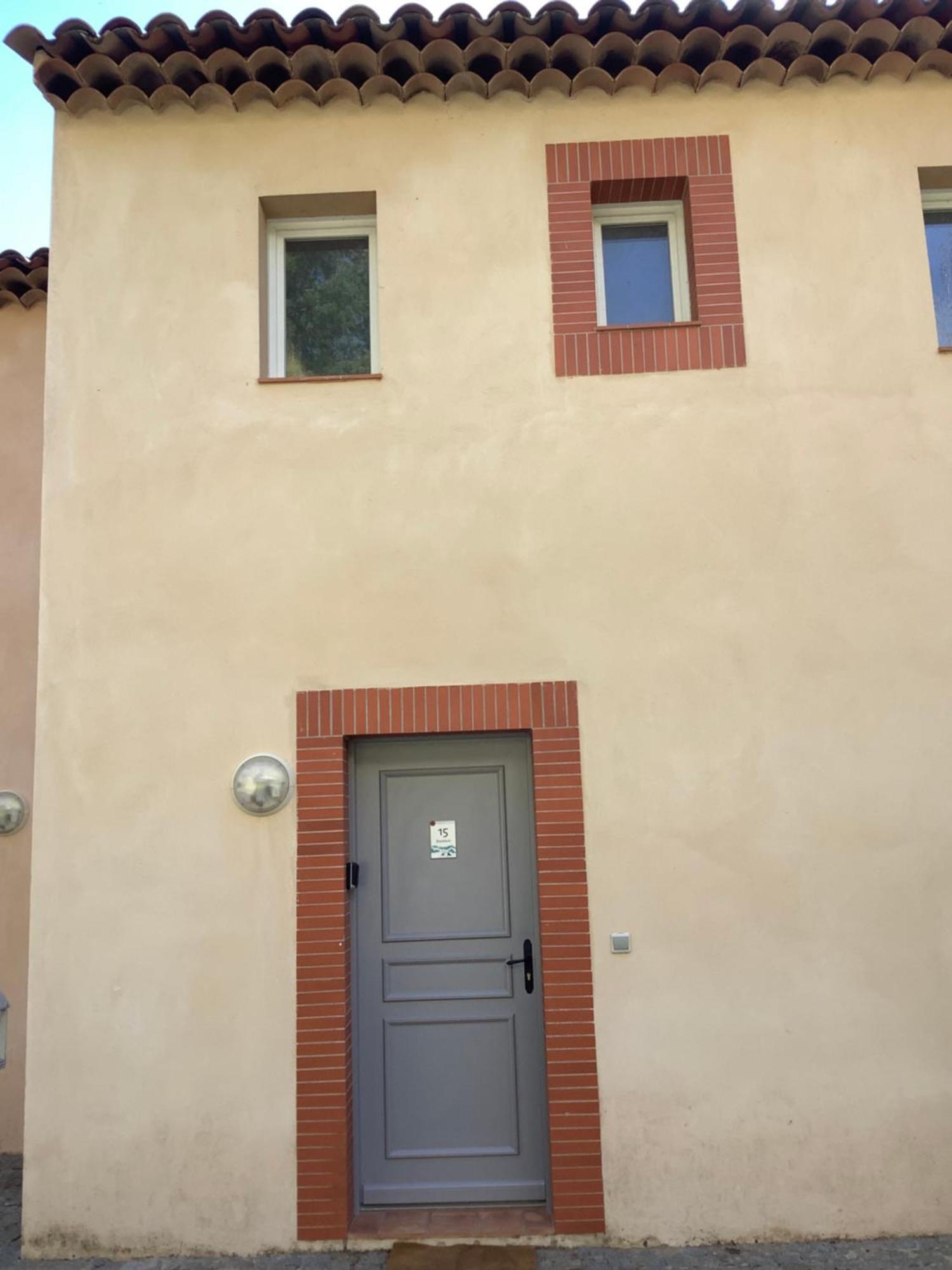Duplex Dans Village Vacances En Ardeche Grospierres Exterior photo